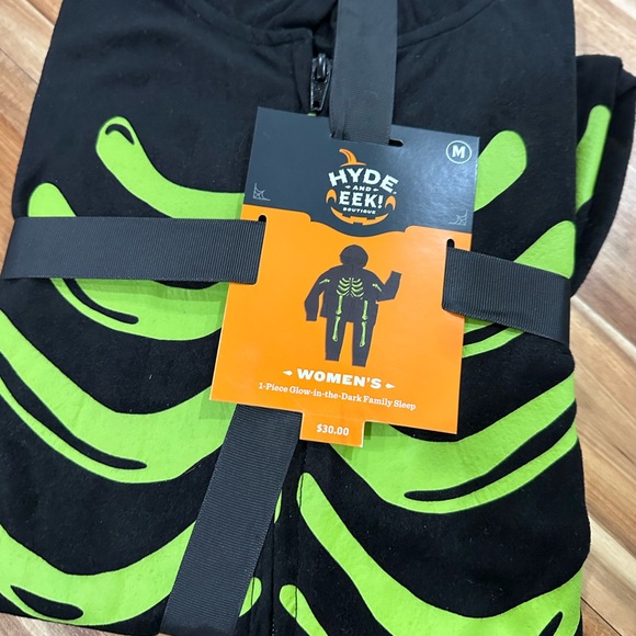 TARGET SKELETON PAJAMAS - Picture 3 of 3